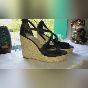 SAKS FIFTH AVENUE COLLECTION WOMENS SIZE 7.5 WEDGE